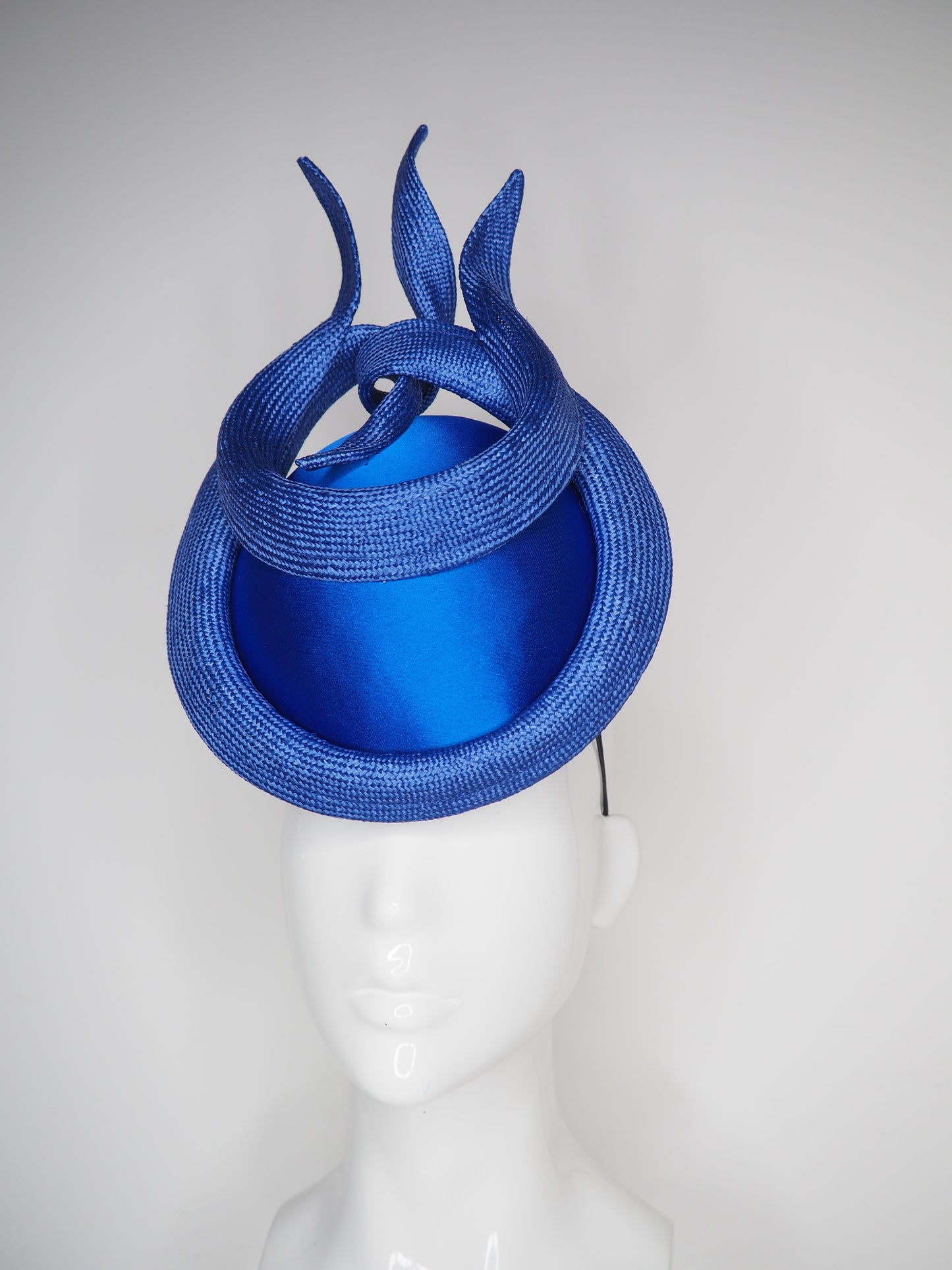 Blue Wave -  Round blue satin percher with blue parissisal swirl